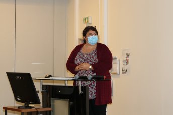 Lydia, RRH et responsable de la mission handicap présentent la politique d'emploi