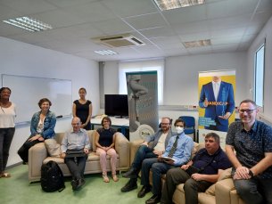 Les intervenants lors de la conférence de presse