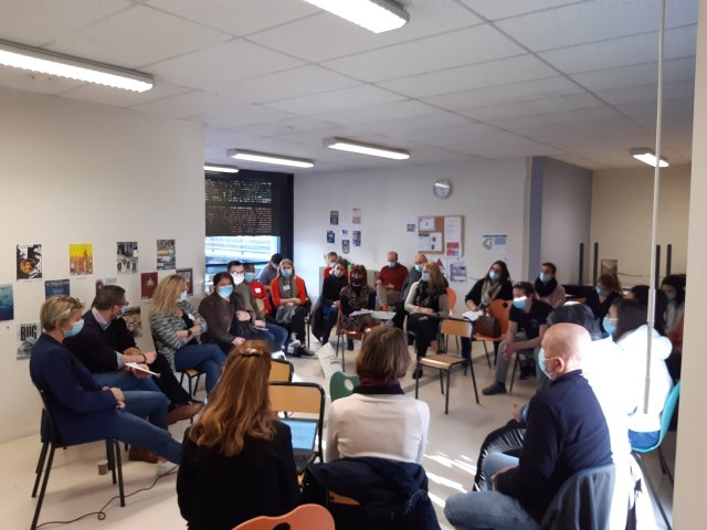 Discussions animées