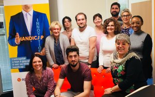 Photo d'équipe Agefiph Bordeaux et Arold, stagiaire Duoday 2019