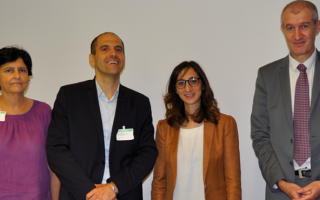 Signature de la convention entre l'Agzfiph et l'UNEA avec Myra COHEN - ANRH, Cyril GAYSSOT - UNEA, Anissa KHEDHER - Députée et Co-Présidente du groupe d’études Handicap Inclusion et Didier EYSSARTIER - AGEFIPH