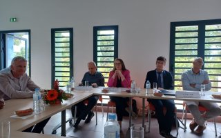 Intervenant à la table ronde