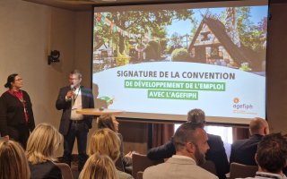 David Mérafina, DRH et Estelle Eldin, référente handicap ouvrent l'événement